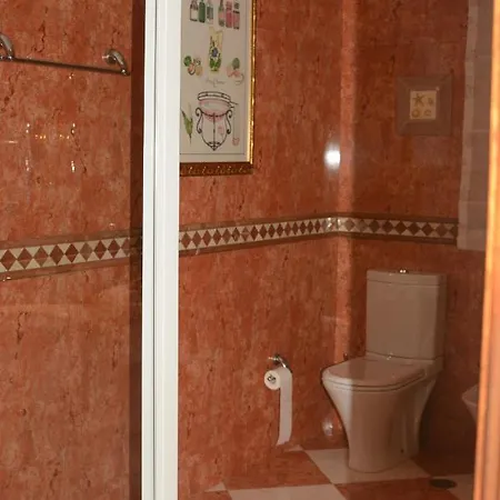 Chambres D Hotes Jacuzzi Bed & Breakfast