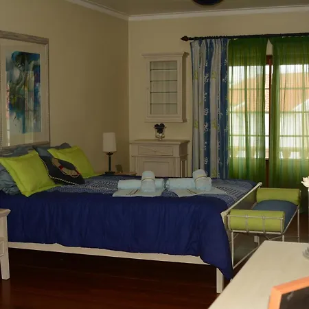 Chambres D Hotes Jacuzzi Bed & Breakfast Nazaré