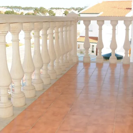 Chambres D Hotes Jacuzzi Bed & Breakfast *